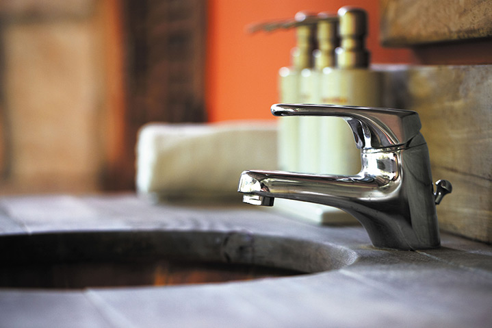 A2B Plumbers are able to fix any leaking taps you may have in Wandsworth. 